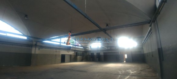 2811m² Warehouse in Desio, Italy No. 90122 21