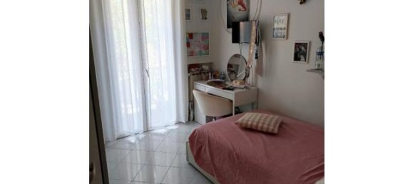 5 rooms Apartment in Imperia, Italy No. 329122 3