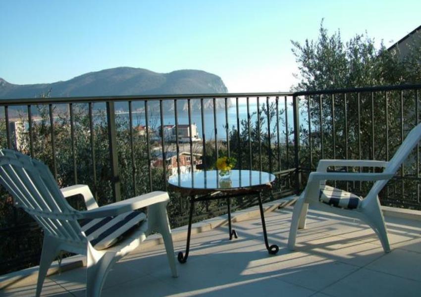 4 bedrooms Commercial property in Budva, Montenegro No. 146