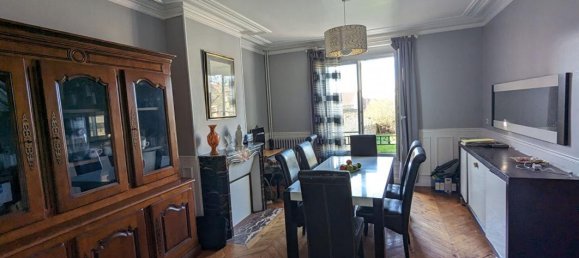 Casa de 5 dormitorios en La Loupe, France No. 71245 23