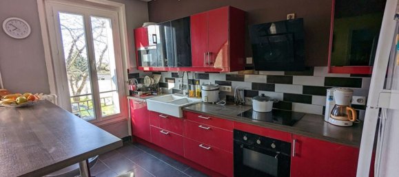 Casa de 5 dormitorios en La Loupe, France No. 71245 19