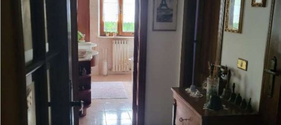 7 rooms Apartment in Treia, Italy No. 99331 10