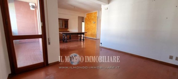 3 غرف نوم بانتهاوس في Florence, Italy رقم 77508 4