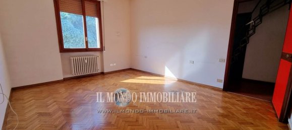 3 غرف نوم بانتهاوس في Florence, Italy رقم 77508 11