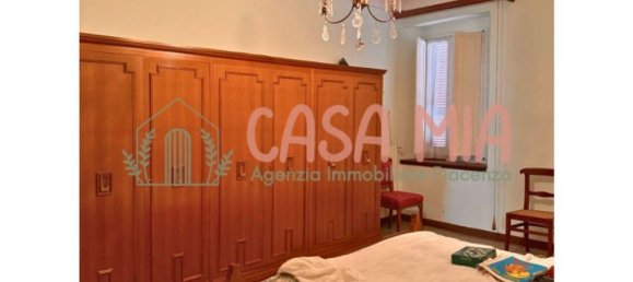 4 rooms House in Cortemaggiore, Italy No. 223199 12