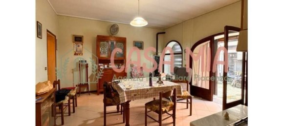 4 rooms House in Cortemaggiore, Italy No. 223199 4