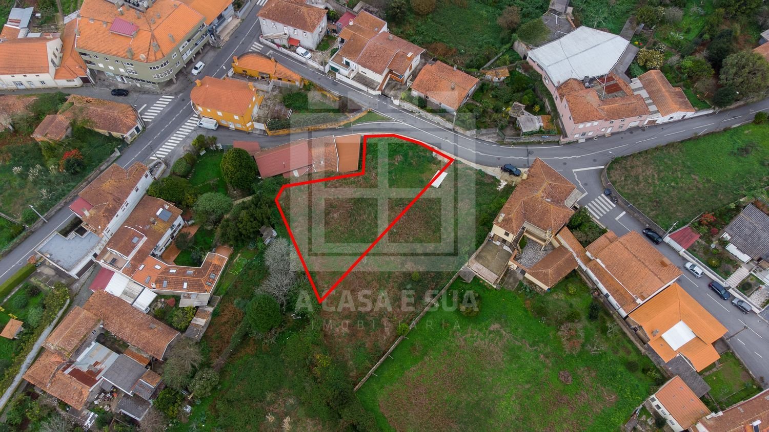 Земельный участок в Эшмориш, Португалия № 346675