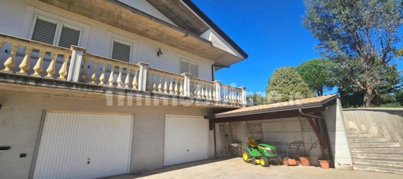 4 bedrooms Villa in Frosinone, Italy No. 82912 42