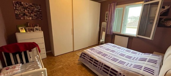 Casa de 5 divisões em Mirandola, Italy N.º 196193 6