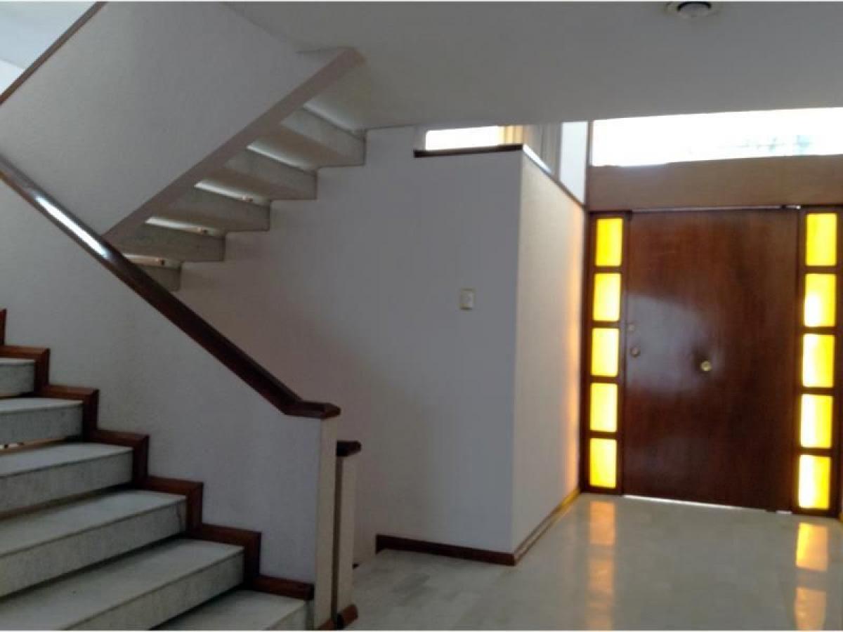 4 bedrooms House in Naucalpan de Juarez, Mexico No. 225567