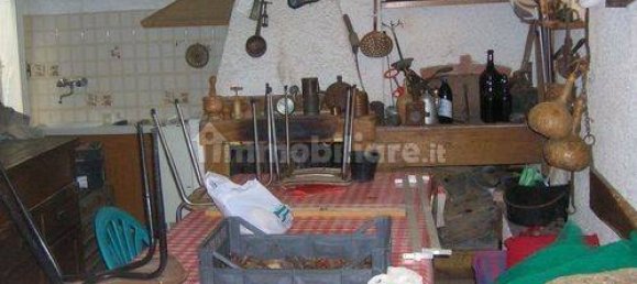 5 Schlafzimmer Wohnung in Varese Ligure, Italy, Nr. 114971 15