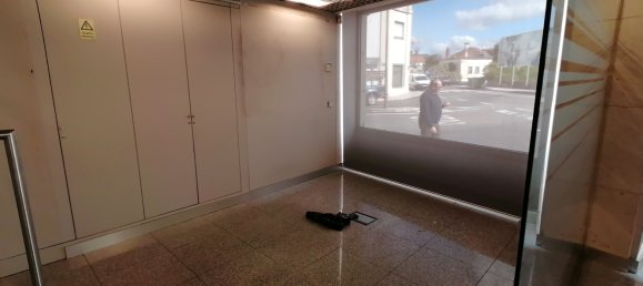 Propiedad comercial en Abrantes, Portugal 140 m² No. 61980 5