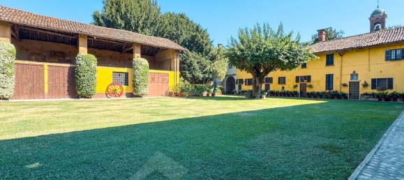 10 rooms Villa in Lonate Pozzolo, Italy No. 297046 23