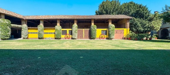 10 rooms Villa in Lonate Pozzolo, Italy No. 297046 9