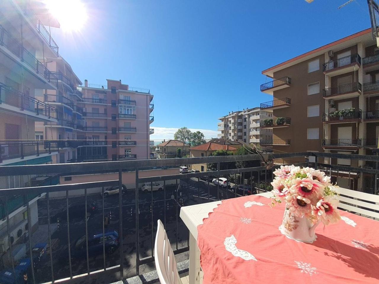 3غرفة شقة في Andora, Italy رقم 144852