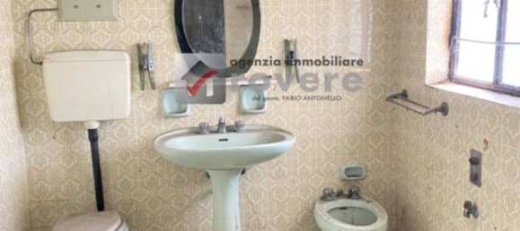 3 bedrooms House in Treviso, Italy No. 275172 9