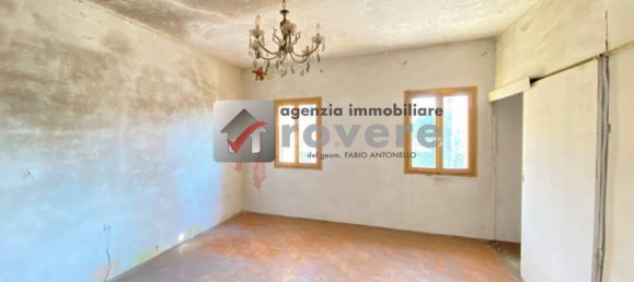 3 bedrooms House in Treviso, Italy No. 275172 2