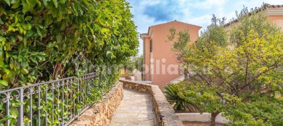 Квартира с 2 спальнями в Будони, Италия № 350162 27