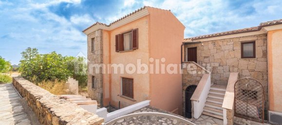 Квартира с 2 спальнями в Будони, Италия № 350162 2