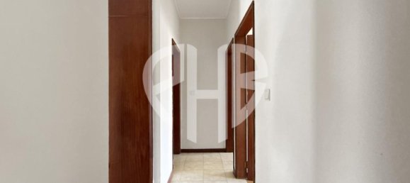 3 bedrooms Apartment in Loures, Portugal No. 94664 12