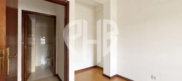 3 bedrooms Apartment in Loures, Portugal No. 94664 18