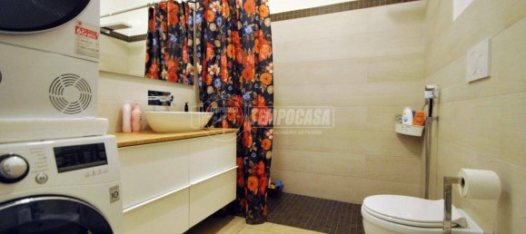 2 bedrooms House in Caronno Pertusella, Italy No. 145294 23