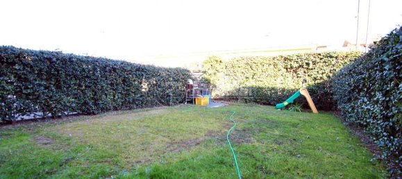 2 bedrooms House in Caronno Pertusella, Italy No. 145294 9