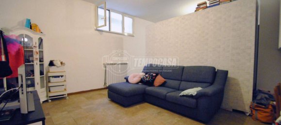 2 bedrooms House in Caronno Pertusella, Italy No. 145294 22