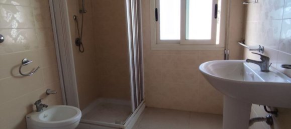 Здание 234м² в Виттория, Италия № 193950 13