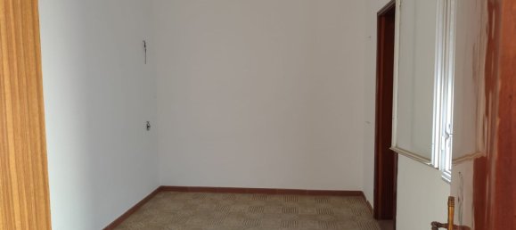 Здание 234м² в Виттория, Италия № 193950 11