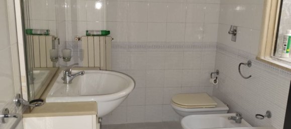 Здание 234м² в Виттория, Италия № 193950 4