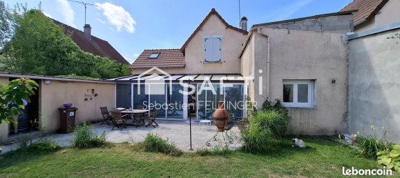 5 bedrooms House in Laon, France No. 330322 11