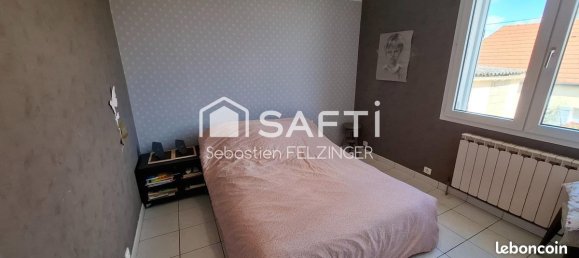 5 bedrooms House in Laon, France No. 330322 7