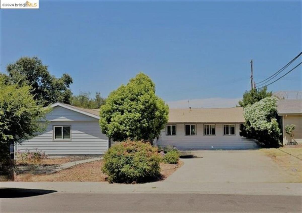 3 bedrooms House in Sacramento, USA No. 419103