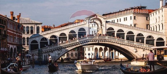 1 غرف نوم شقة في Venice, Italy رقم 77152 6