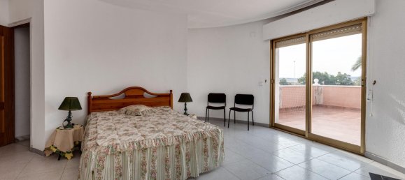 Villa de 4 dormitorios en Torrevieja, Spain No. 145068 23