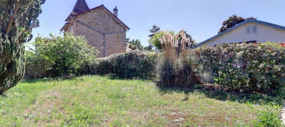 5 bedrooms House in Vernouillet, France No. 168112 5