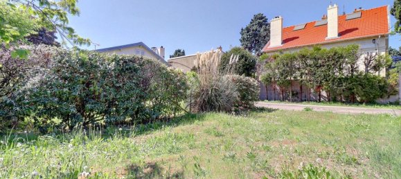 5 bedrooms House in Vernouillet, France No. 168112 6