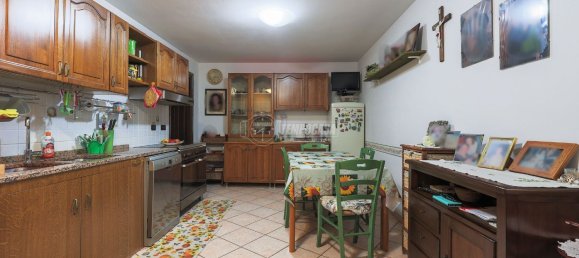 11 rooms House in San Clemente, Italy No. 89393 20