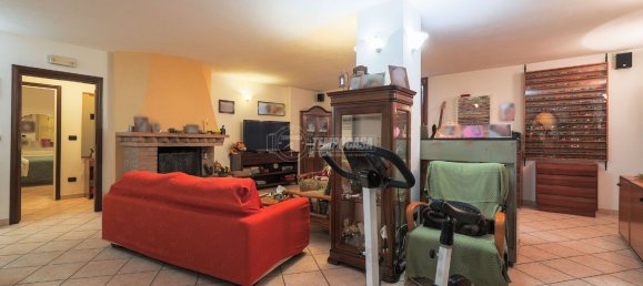 11 rooms House in San Clemente, Italy No. 89393 32