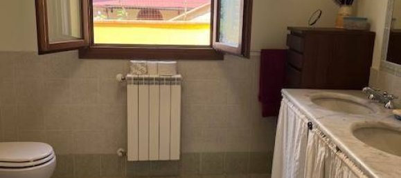 2 bedrooms House in Borgo San Lorenzo, Italy No. 324451 14