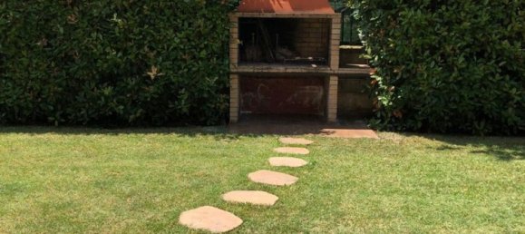 3 bedrooms Apartment in Castelnuovo Rangone, Italy No. 337684 3