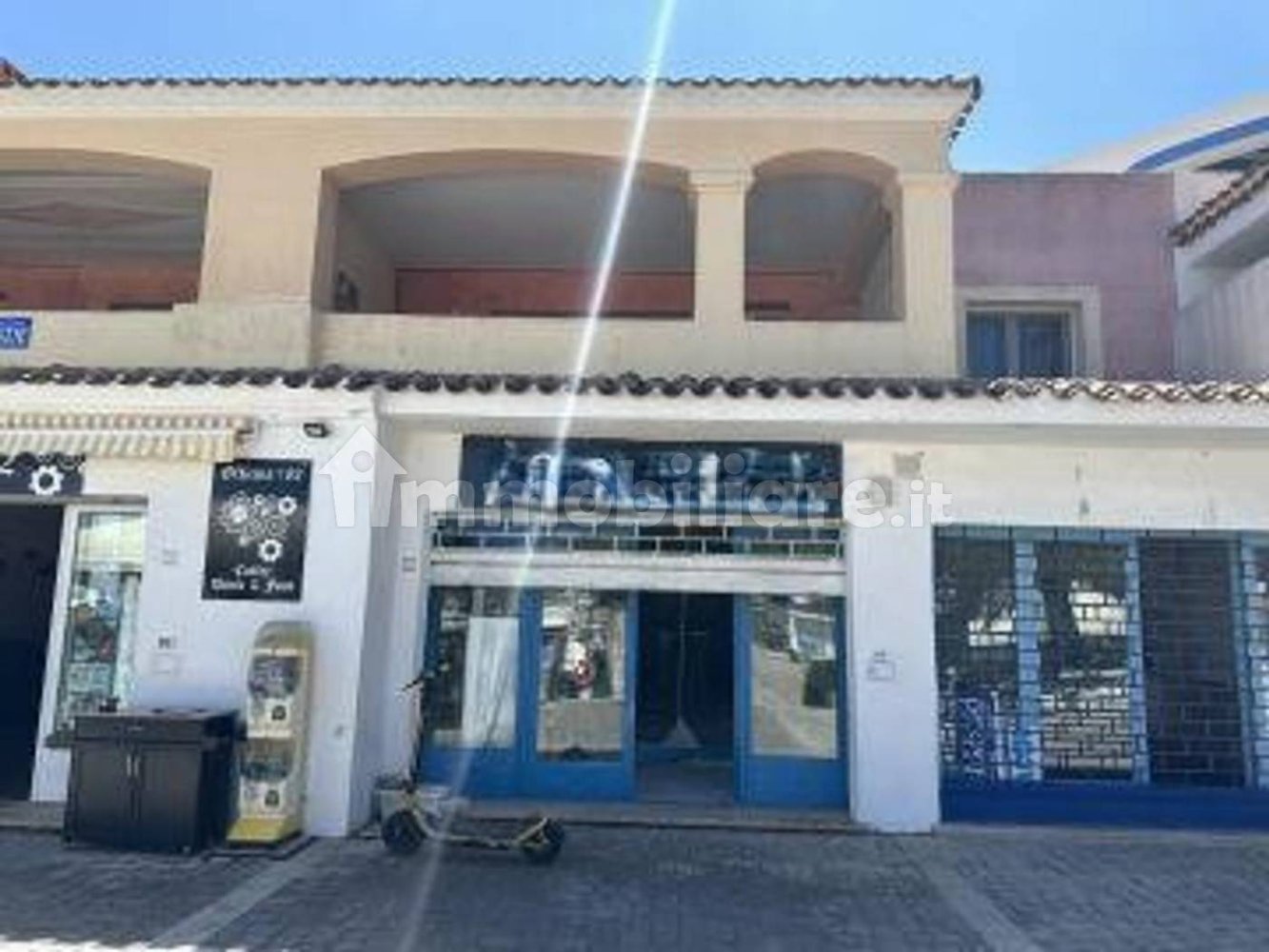 Gewerbliche Immobilie in Santa Teresa Gallura, Italy 74m², Nr. 312927