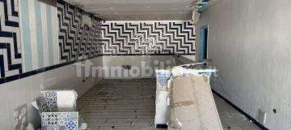 Gewerbliche Immobilie in Santa Teresa Gallura, Italy 74m², Nr. 312927 4