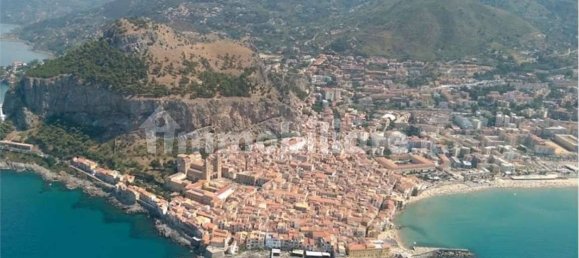 Квартира с 2 спальнями в Пакино, Италия № 281508 11