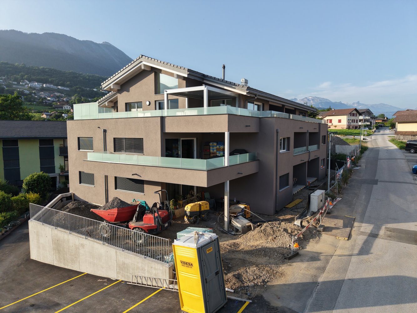 Квартира с 3 спальнями в Saviese, Швейцария № 407