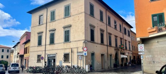 Квартира с 8 комнатами в Орбетелло, Италия № 63565 25