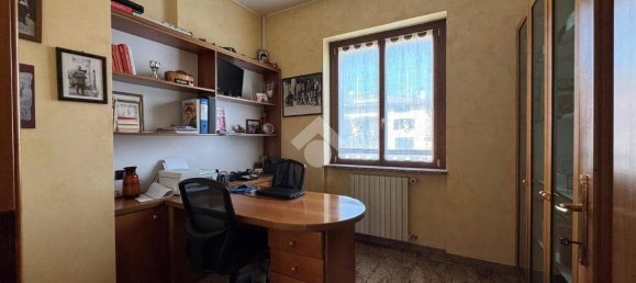 3 bedrooms Villa in Madone, Italy No. 210551 12