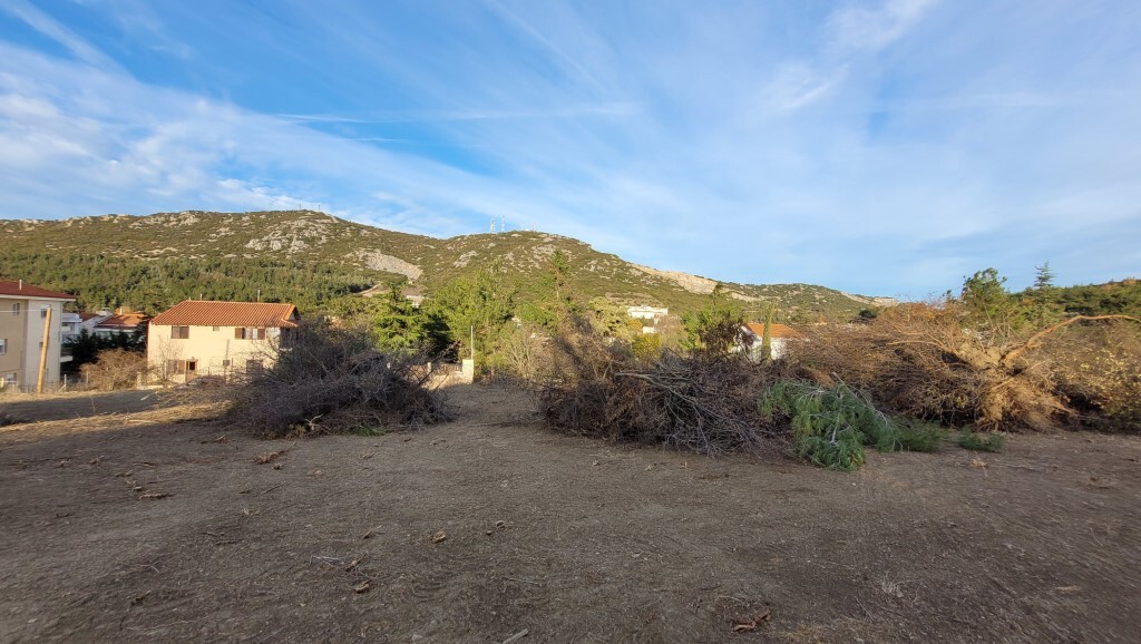 Terreno en Chortiatis, Greece 4500 m² No. 93792