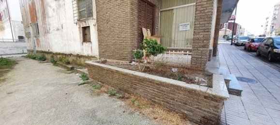 900m² Building in O Milladoiro, Spain No. 49540 28